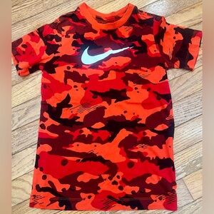 Nike Red and Black Camo Tee youth small